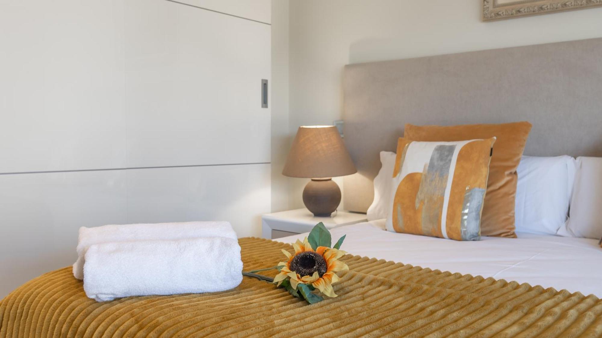 Penthouse Boutique Suite Марбелья Экстерьер фото