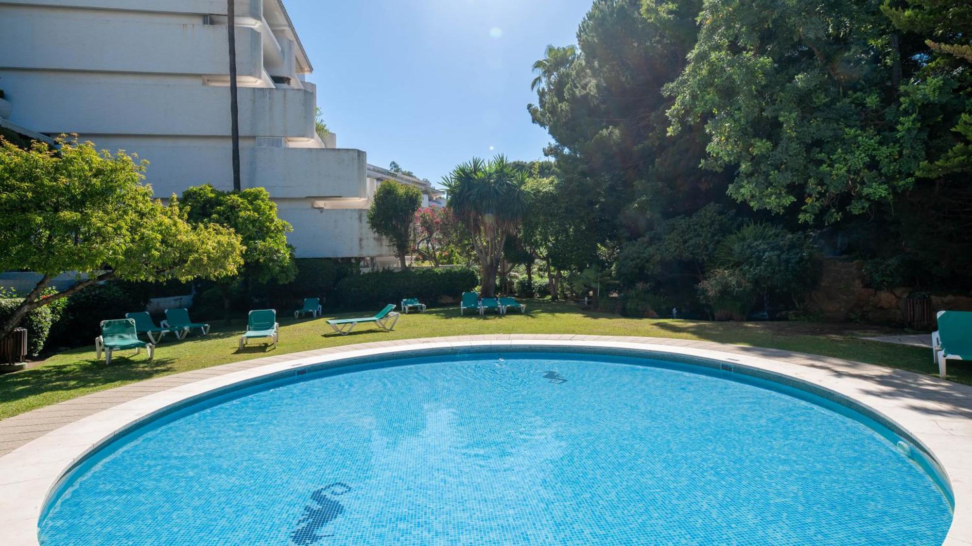 Penthouse Boutique Suite Марбелья Экстерьер фото