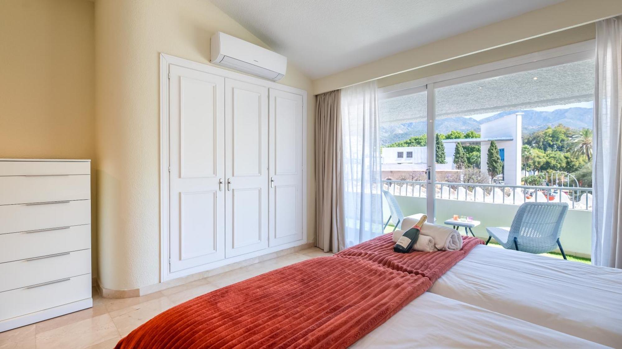 Penthouse Boutique Suite Марбелья Экстерьер фото