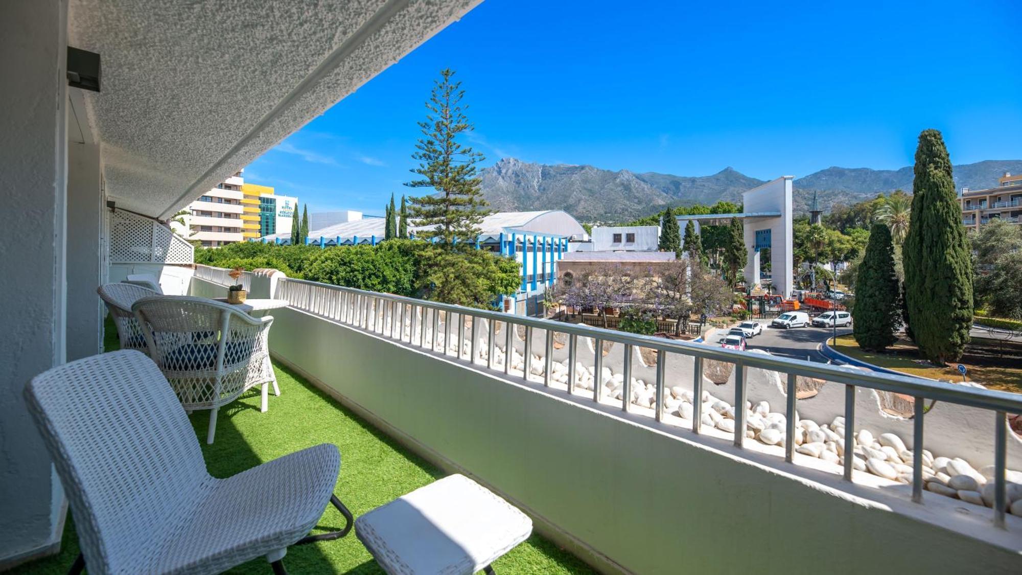Penthouse Boutique Suite Марбелья Экстерьер фото