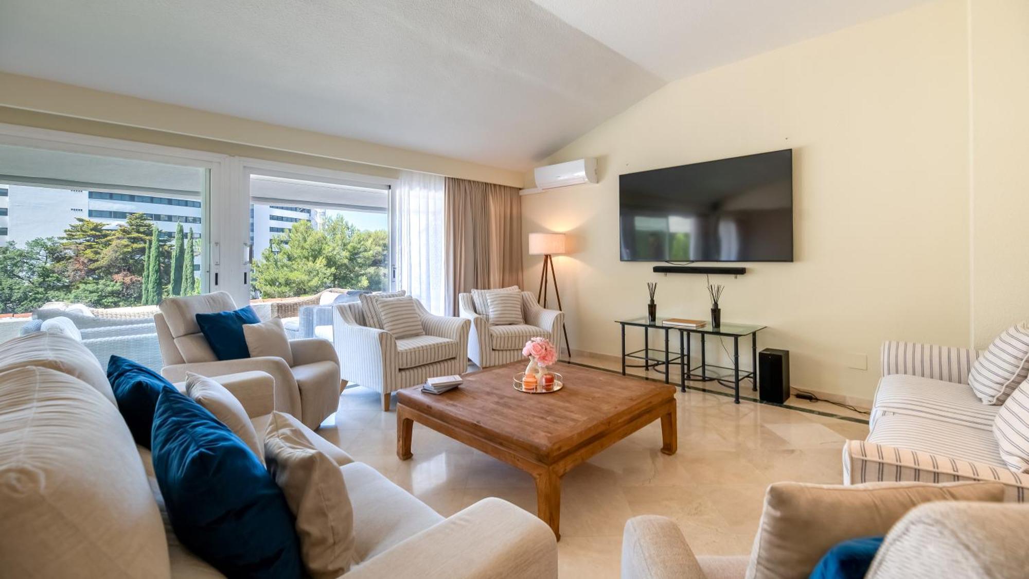 Penthouse Boutique Suite Марбелья Экстерьер фото