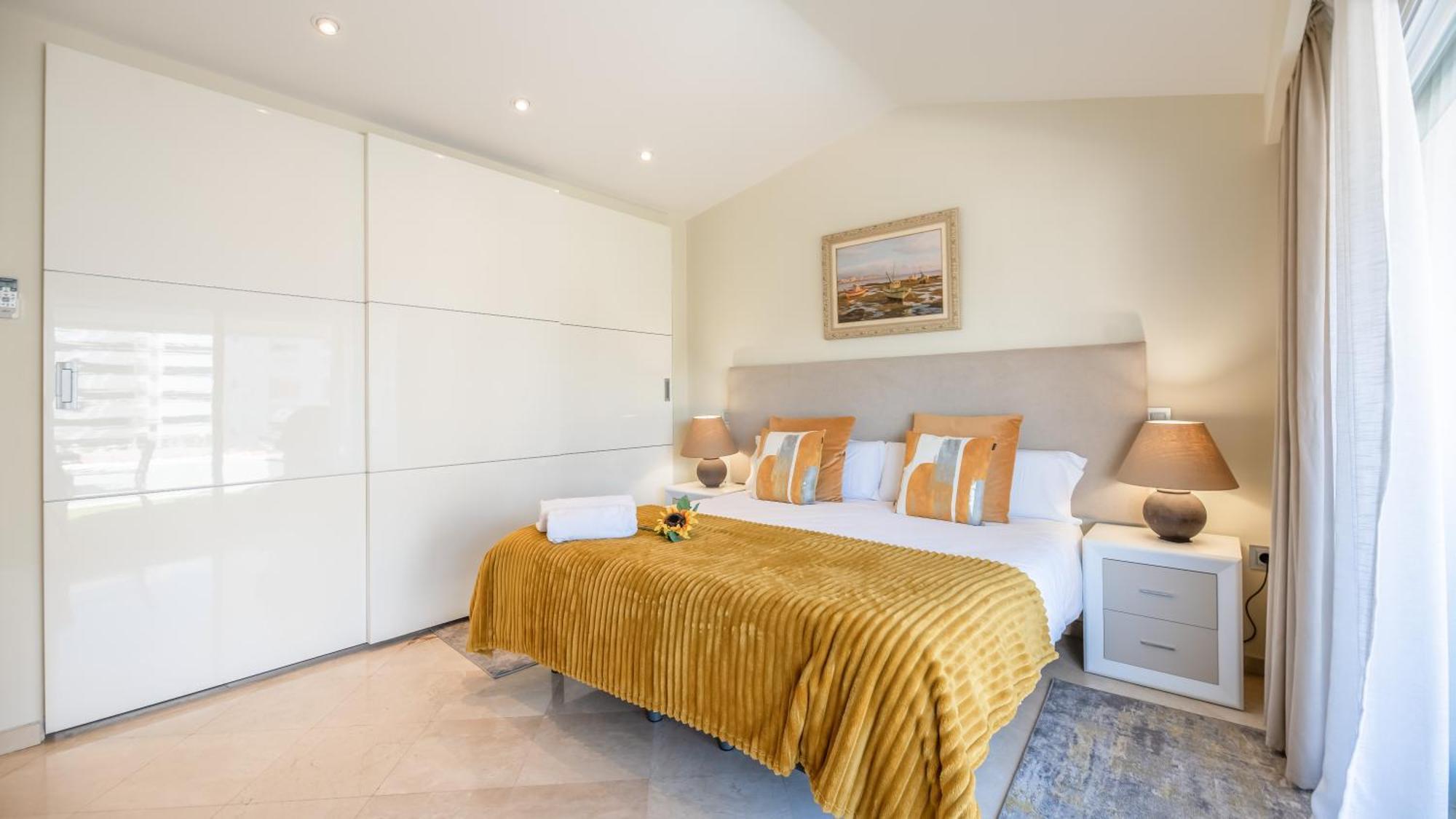 Penthouse Boutique Suite Марбелья Экстерьер фото